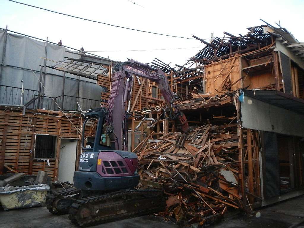 川崎市内で解体工事に携わってくださる方を対象に求人情報を掲載しています